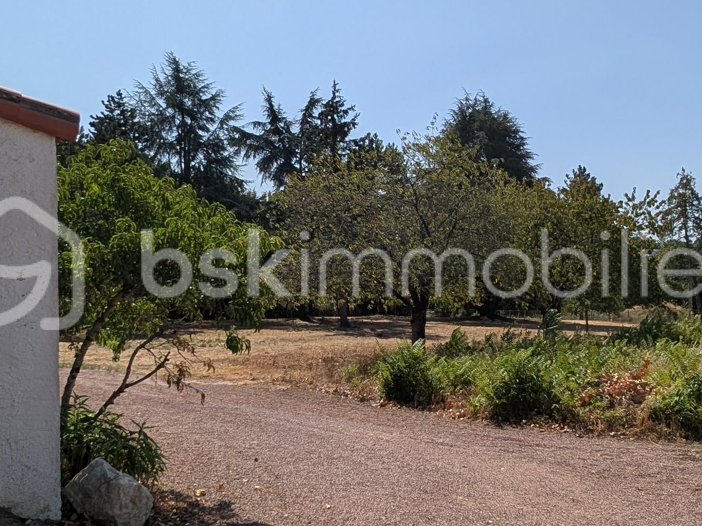 Terrain 2514 m²