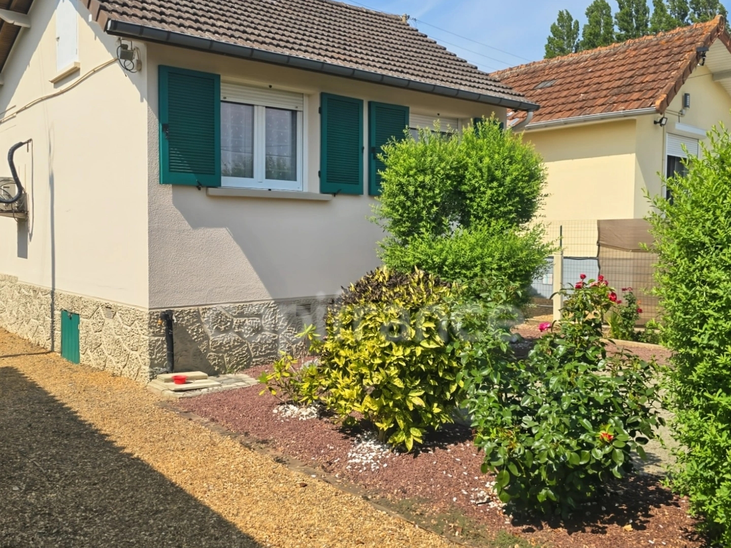 Terrain à vendre - 425m2 - Neuville-Sur-Sarthe (72190)