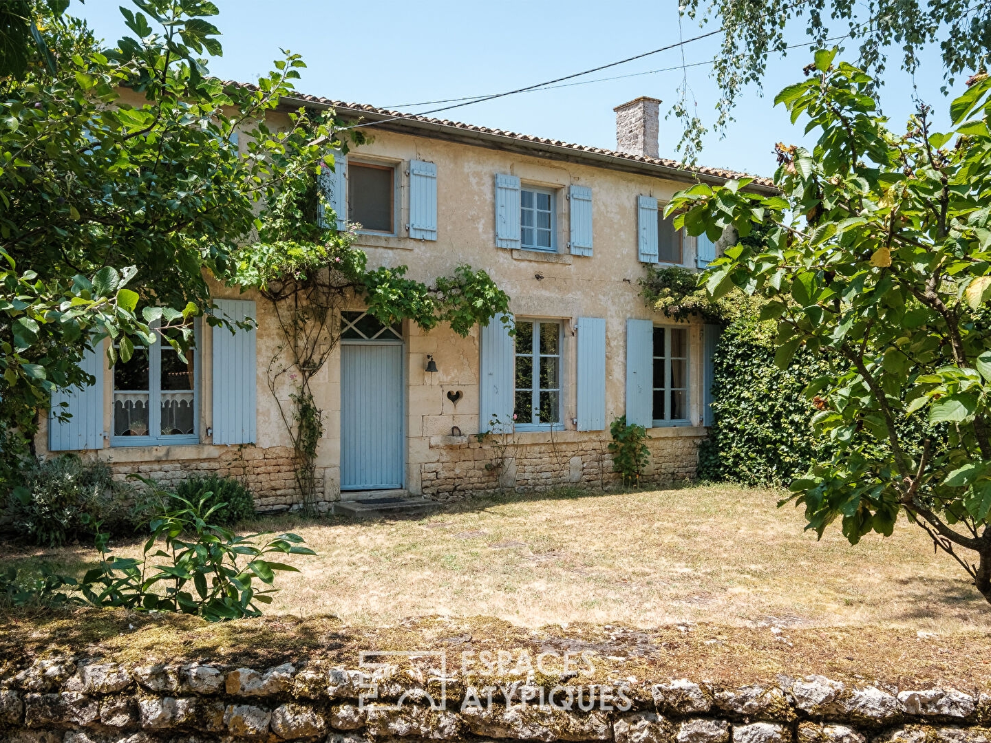 Maison à vendre - 8 pièces - 319m2 - Celles-Sur-Belle (79370)