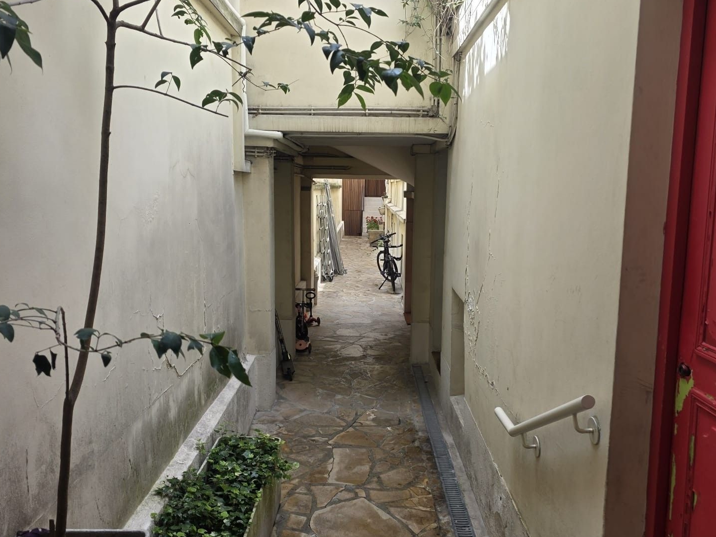 Appartement à vendre - 5 pièces - 83m2 - Paris 17e (75017)