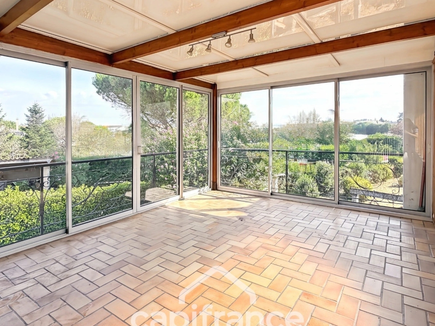 Maison à vendre - 6 pièces - 174m2 - Saint-Rambert-D'a... (26140)