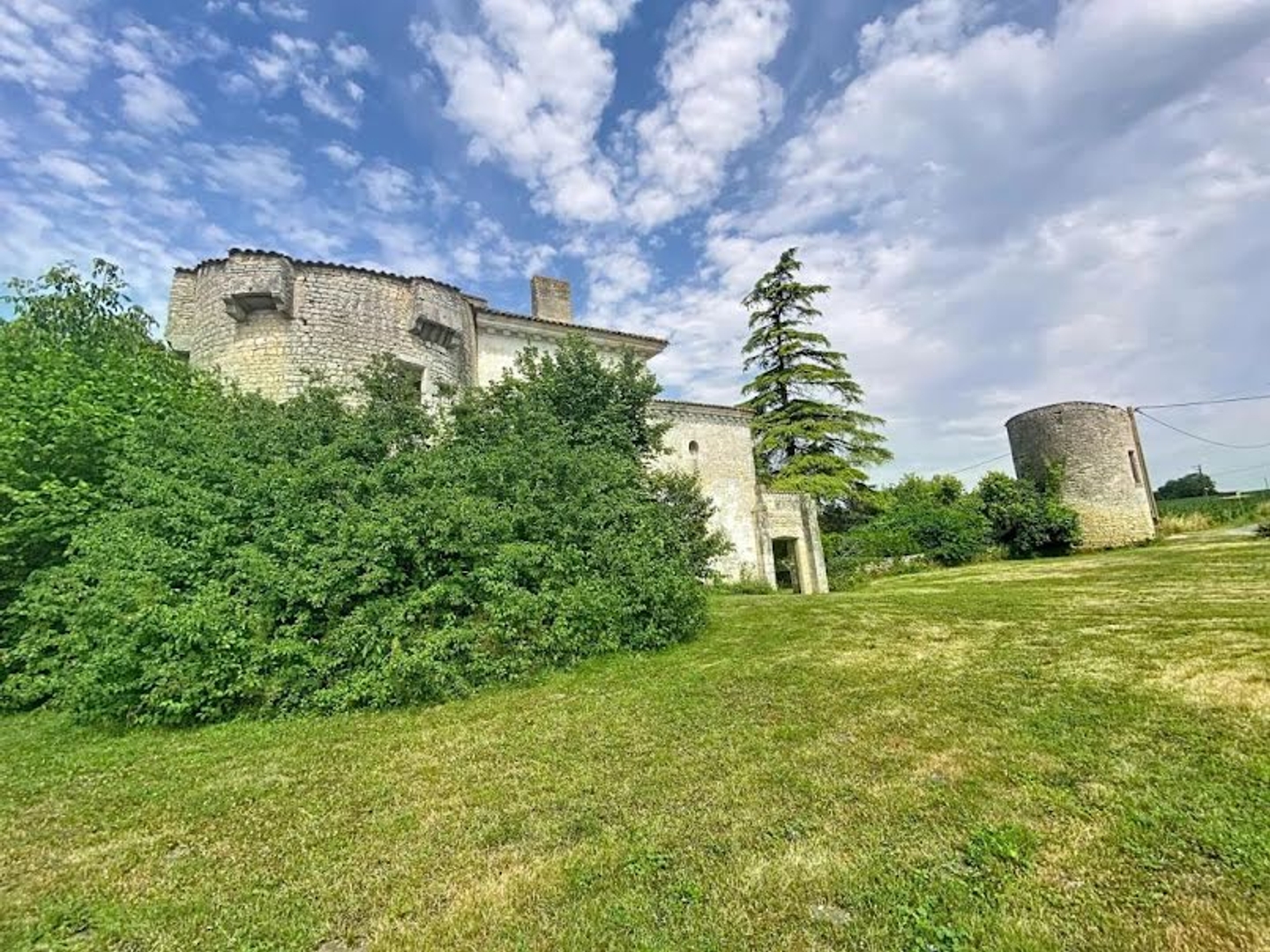 Propriété 7 pièces 400 m²