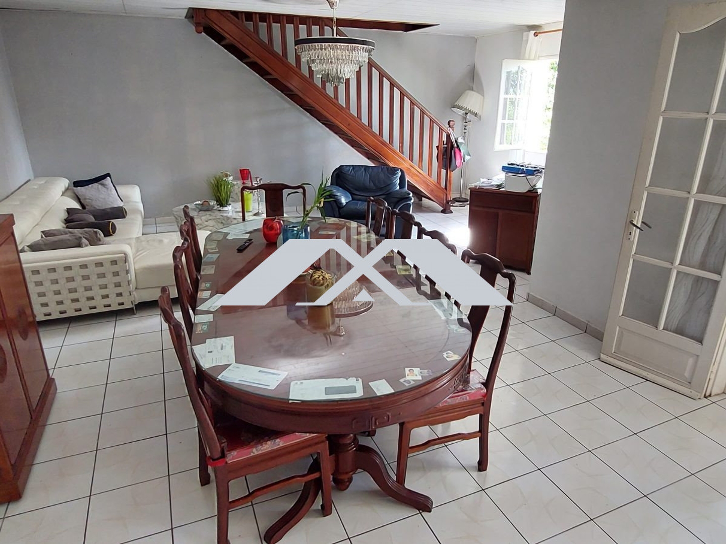 Maison à vendre - 6 pièces - 190m2 - Saint-Benoît (97470)