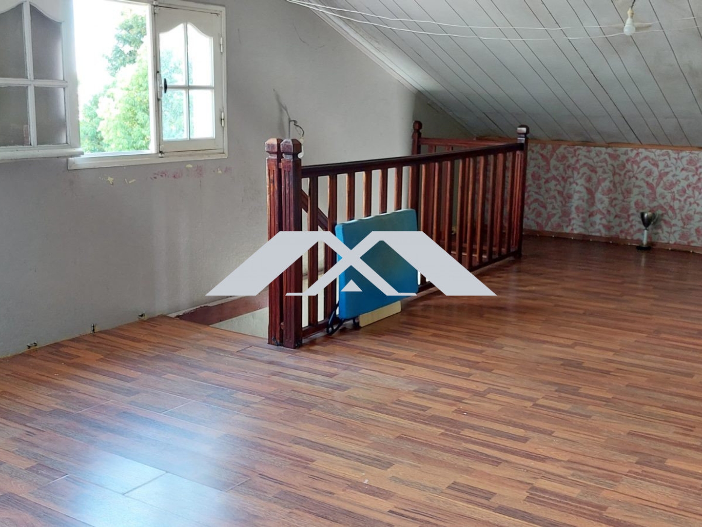 Maison à vendre - 6 pièces - 190m2 - Saint-Benoît (97470)