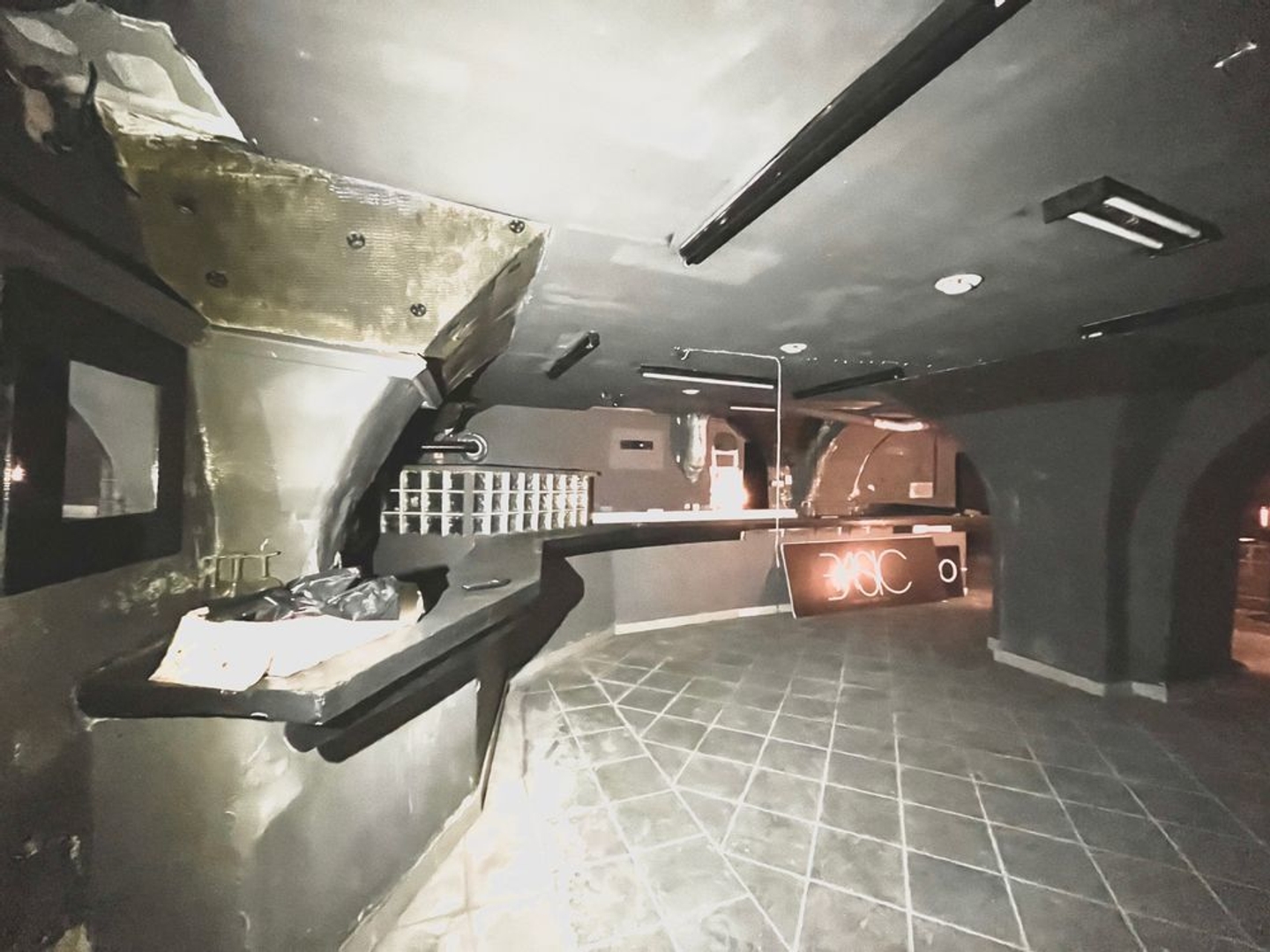 Parking / garage / box à vendre - 157m2 - Bastia (20200)