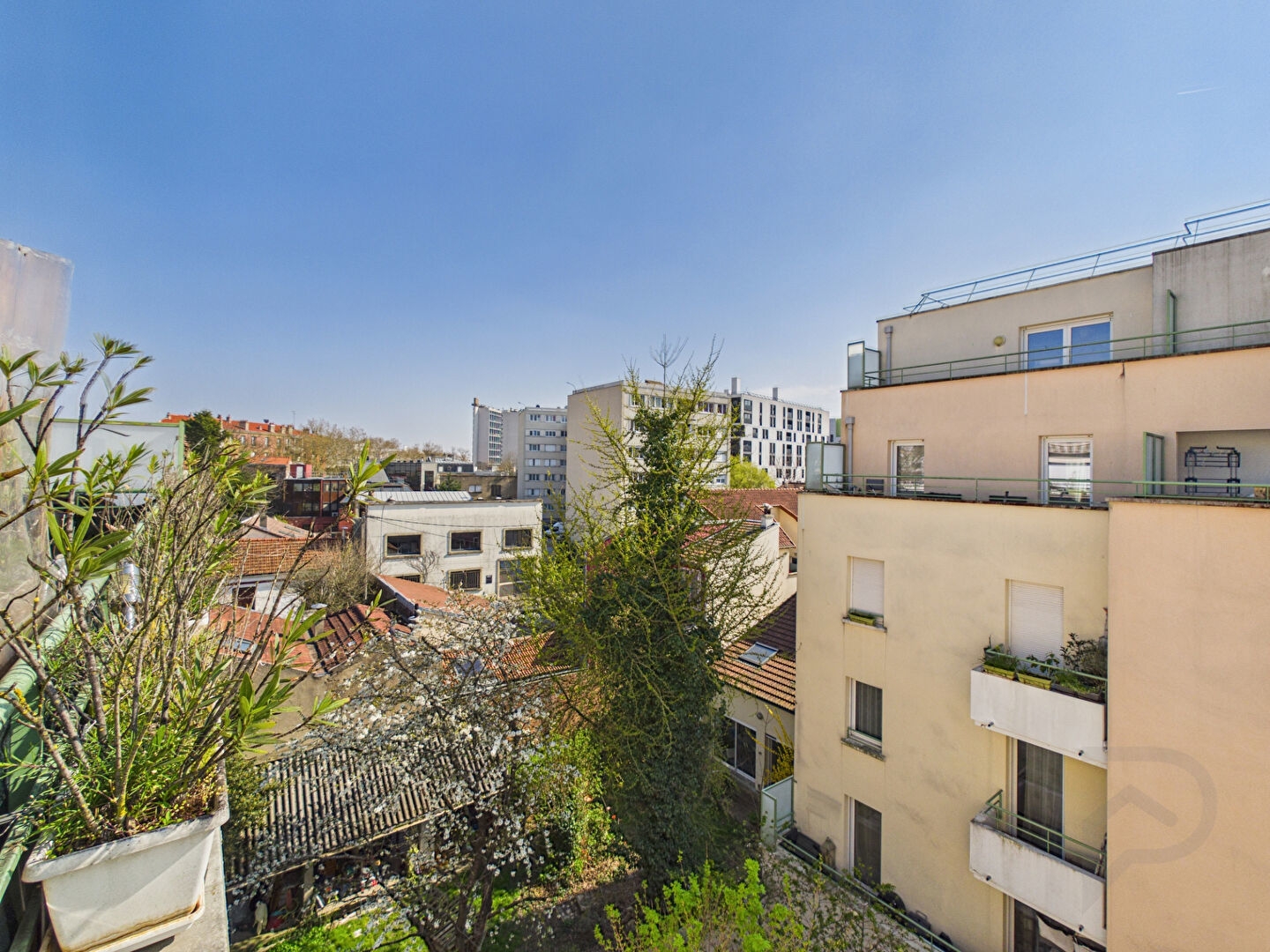 Bagnolet - 3 pièce(s) 71.51 m2 avec terrasse (29m²)