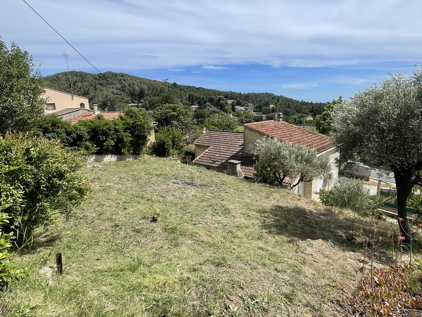 Maison à vendre - 4 pièces - 99m2 - Saint-Cyr-Sur-Mer (83270)