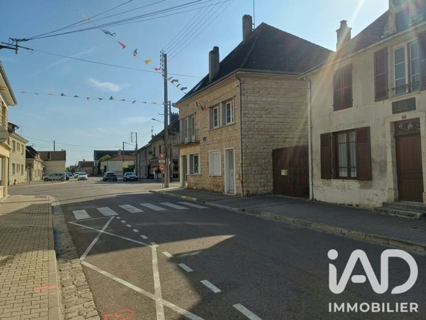Maison à vendre - 9 pièces - 194m2 - Brienne-Le-Château (10500)