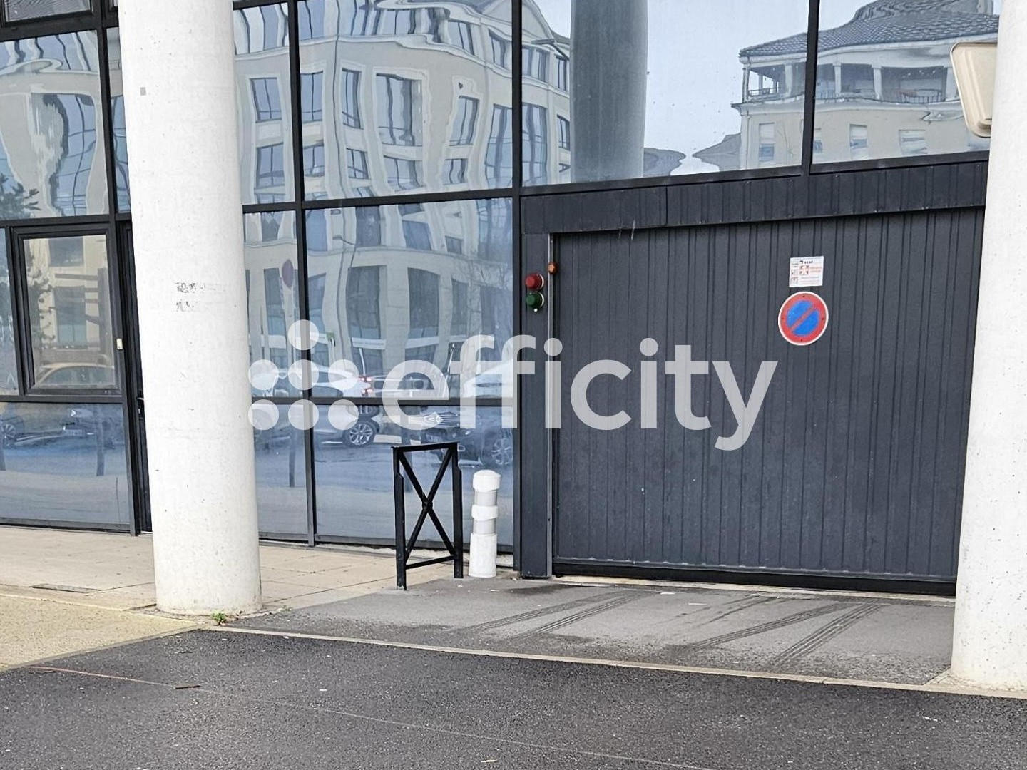 Parking 13 m²