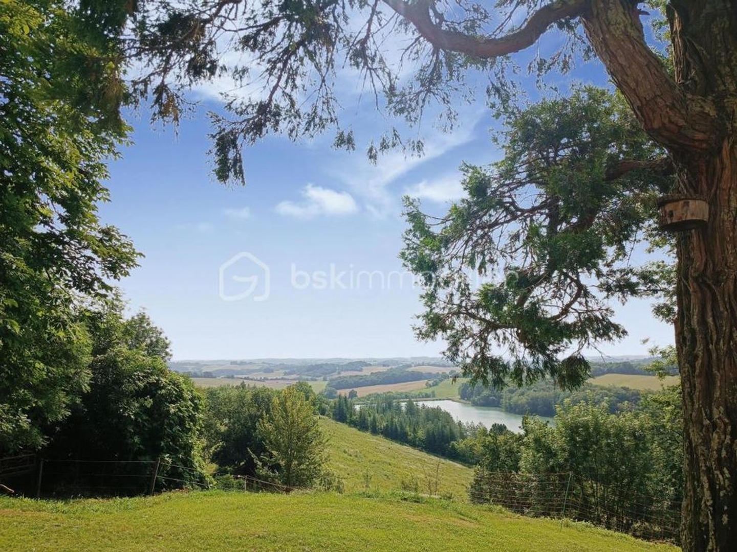 Maison à vendre - 1540m2 - Vic-Fezensac (32190)