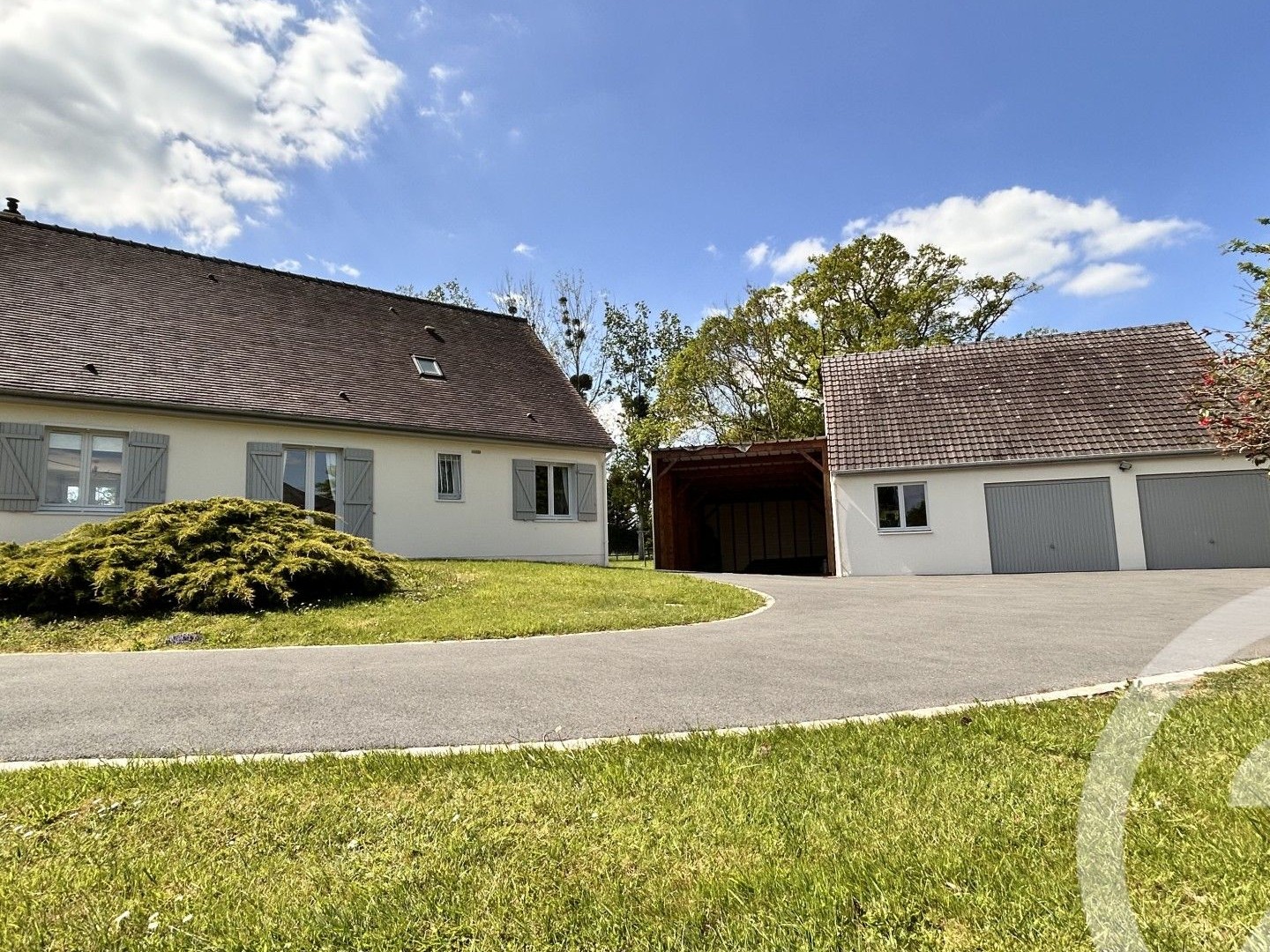 Maison 5 pièces 140 m²