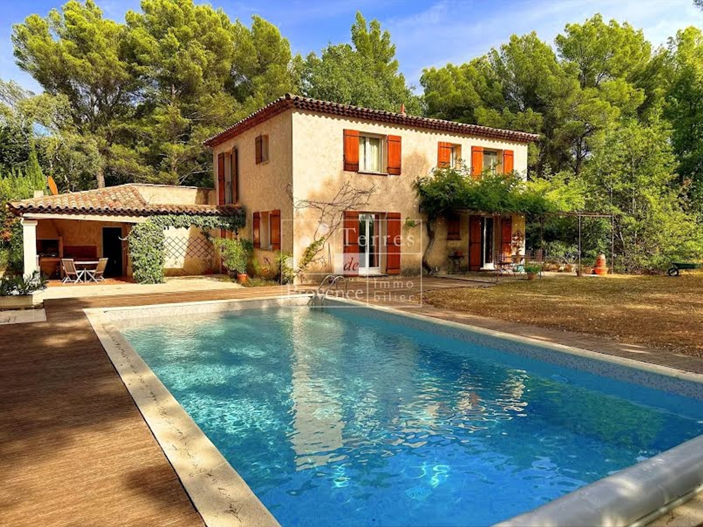 Maison 6 pièces 145 m²