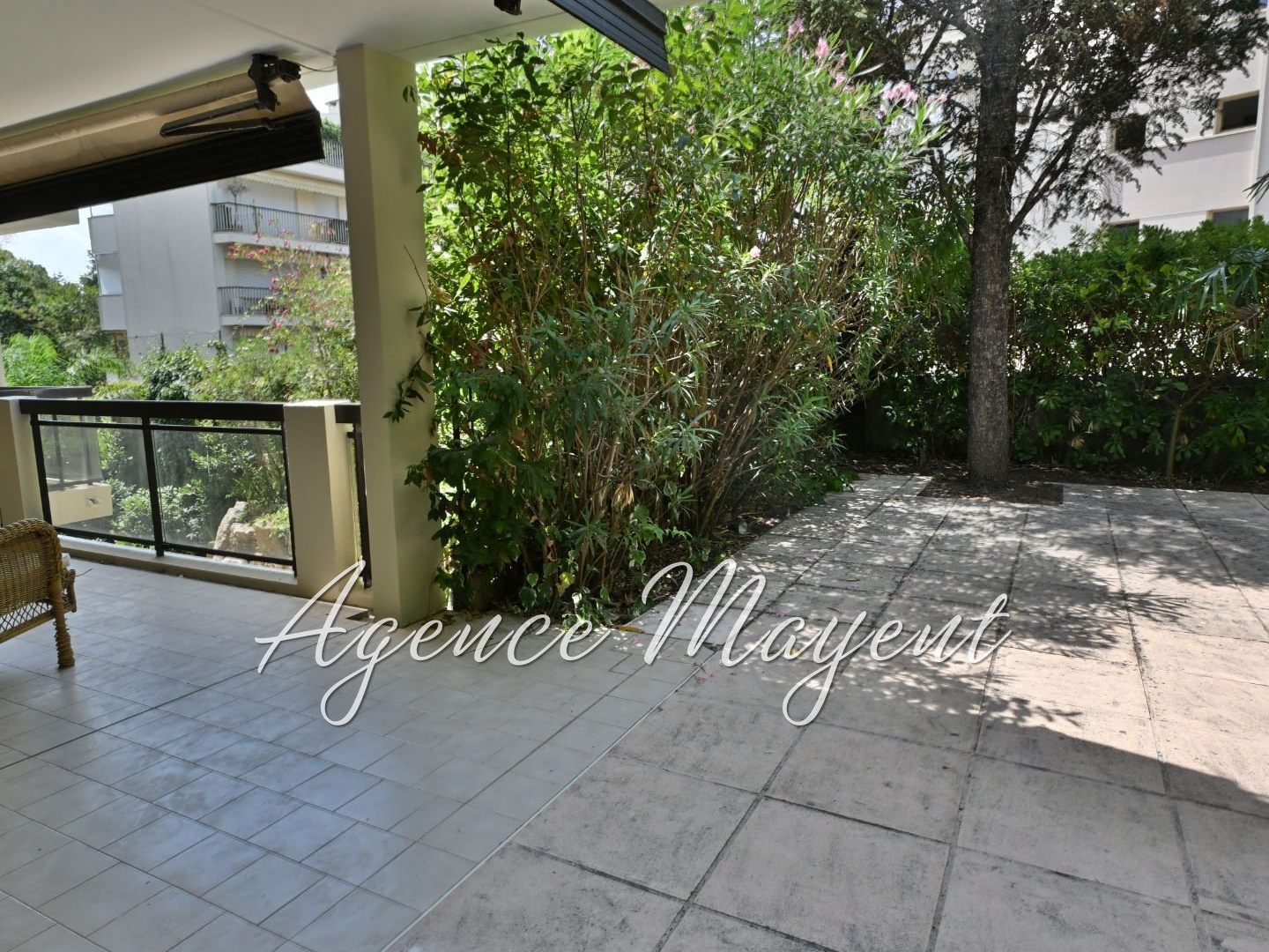 Appartement à vendre - 3 pièces - 86m2 - Cannes (06400)
