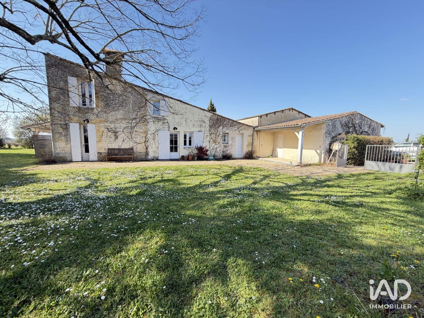 Maison 5 pièces 237 m²