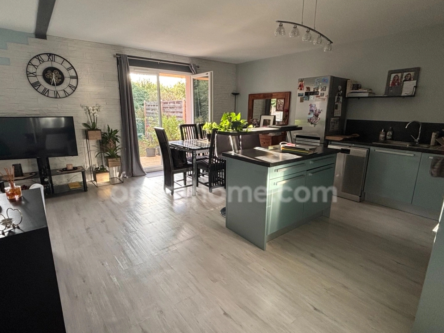 🏡 Maison 80 m² avec 2 chambres, bureau, garage et jardin - Saint-Michel - 150 000 € FAI