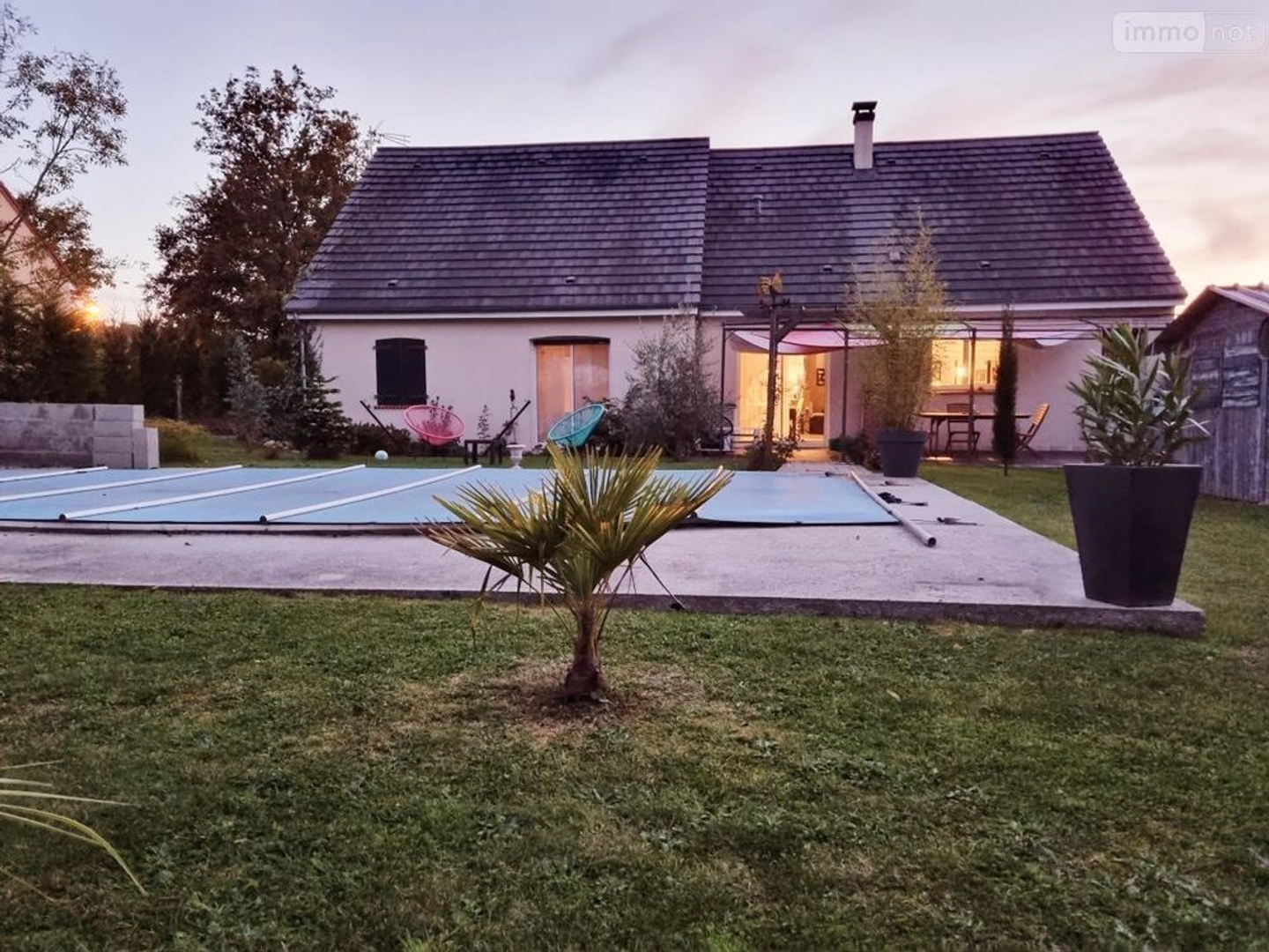 Charmant pavillon de plain-pied 151 m² habitables 4 ....