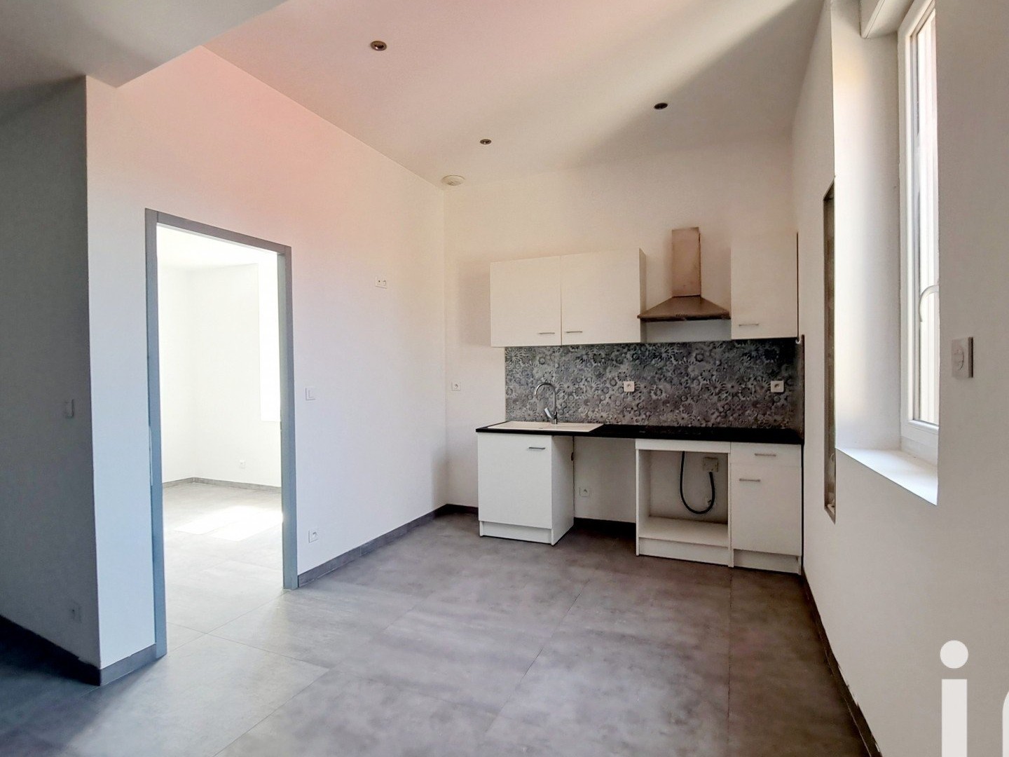 Immeuble 4 pièces 74 m²