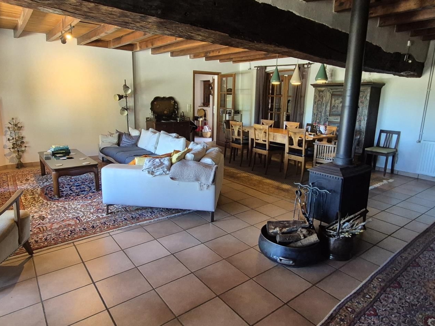 Maison à vendre - 6 pièces - 181m2 - Saint-Martin-Du-Mont (71580)