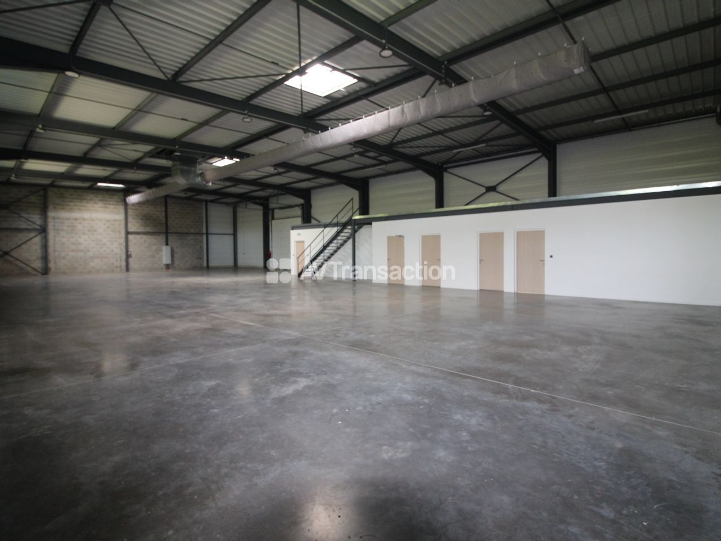 Autre à vendre - 1379m2 - Aoste (38490)