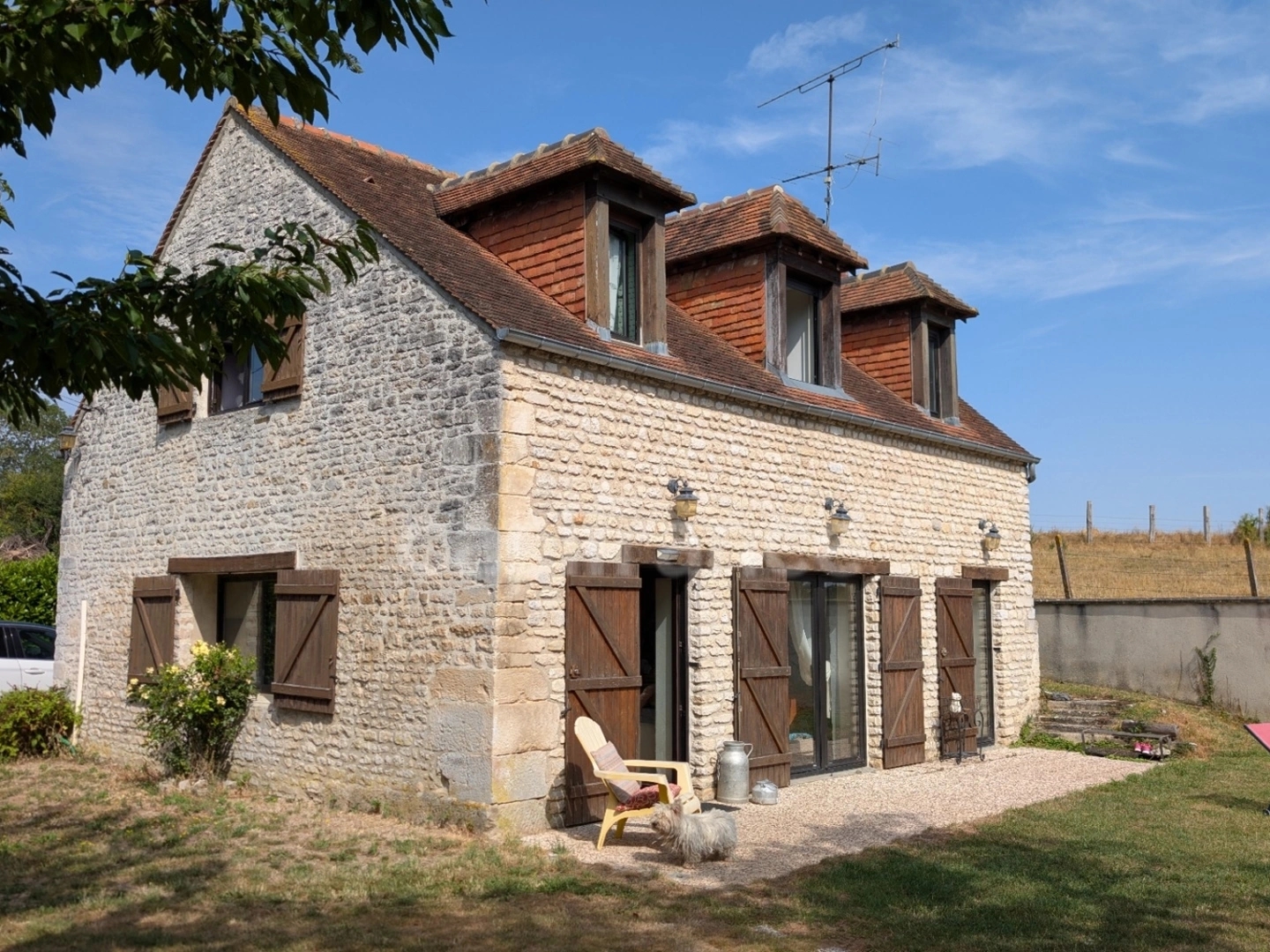 Maison à vendre - 5 pièces - 92m2 - Fontaine-Les-Bassets (61160)