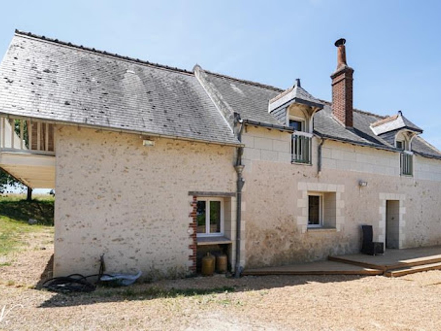Maison 15 pièces 445 m²
