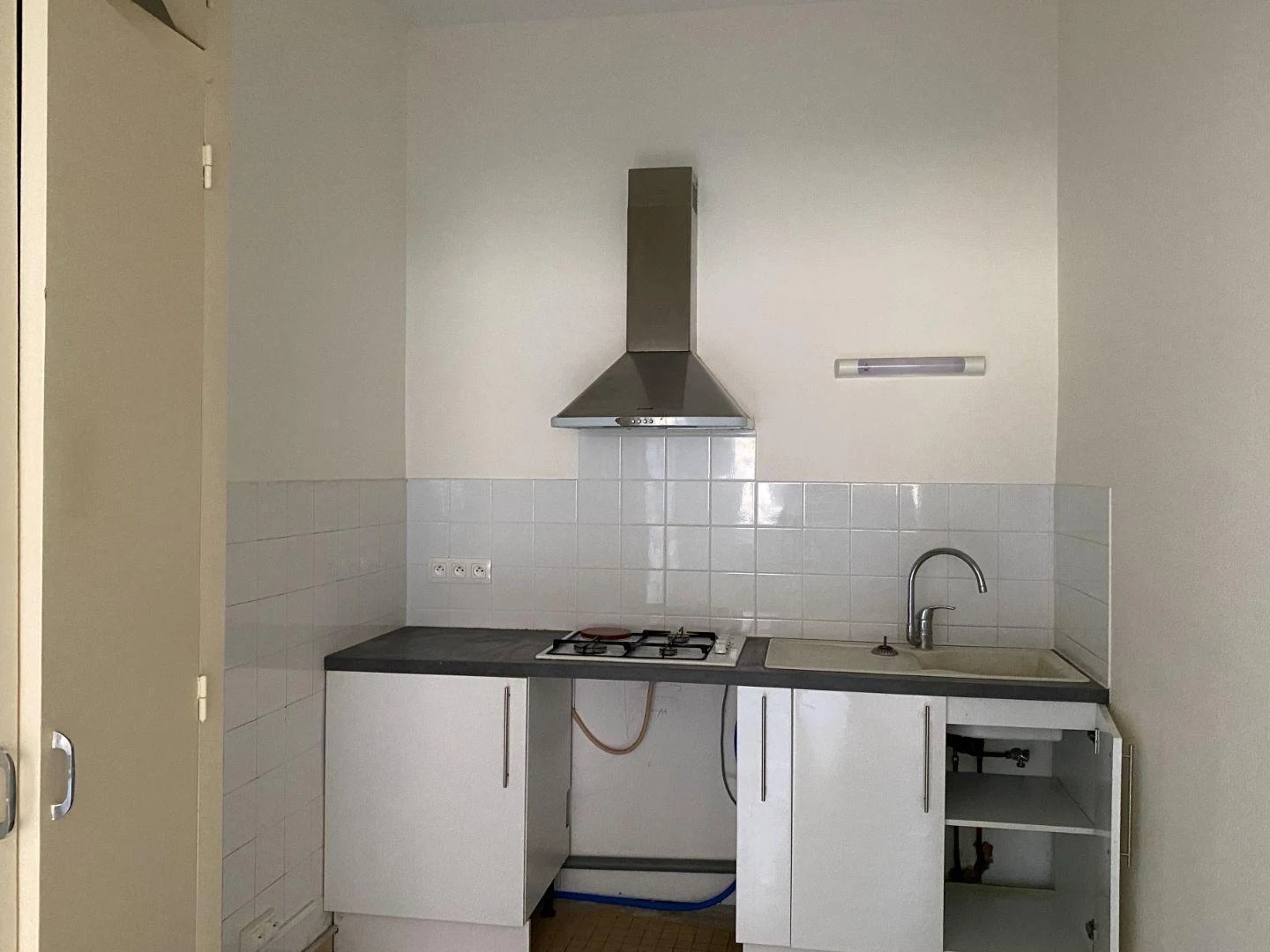 Maison à vendre - 12 pièces - 240m2 - Châtillon-Sur-Indre (36700)