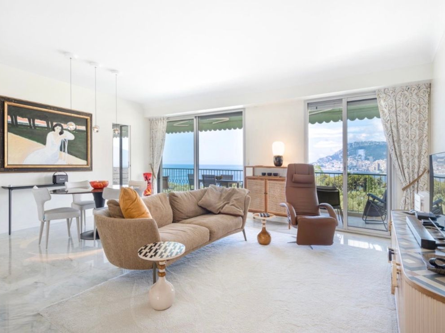 Appartement à vendre - 4 pièces - 169m2 - Roquebrune-Cap-Ma... (06190)