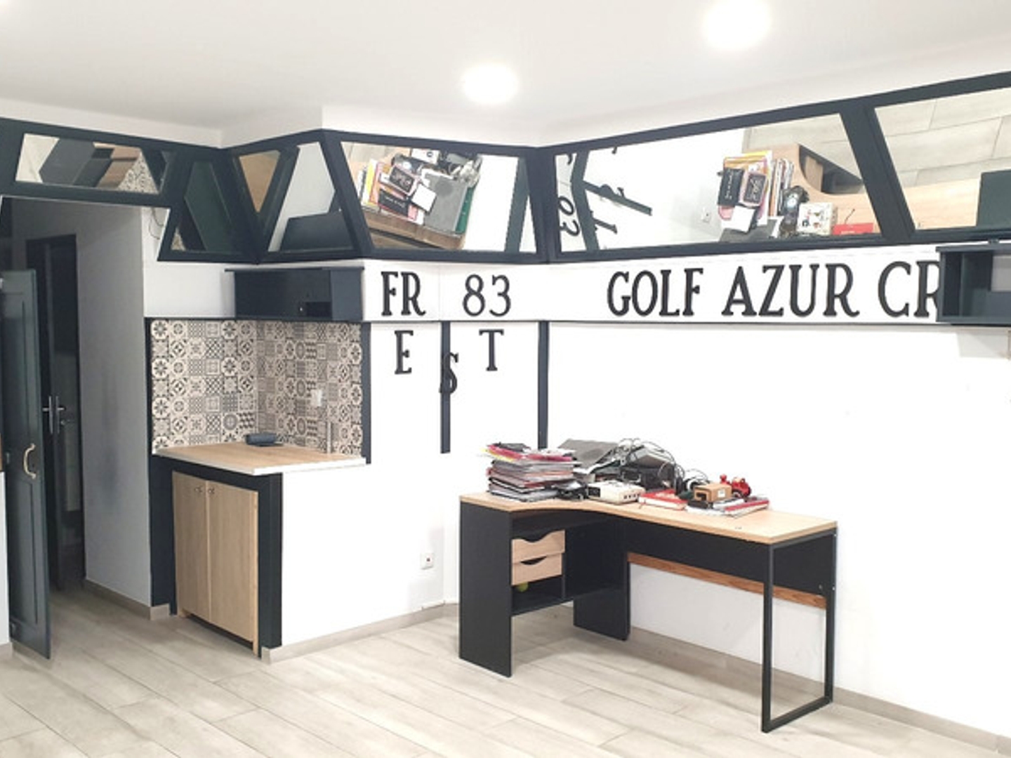 Local rénové 42 m2 pour bureau, profession libérale ou stockage