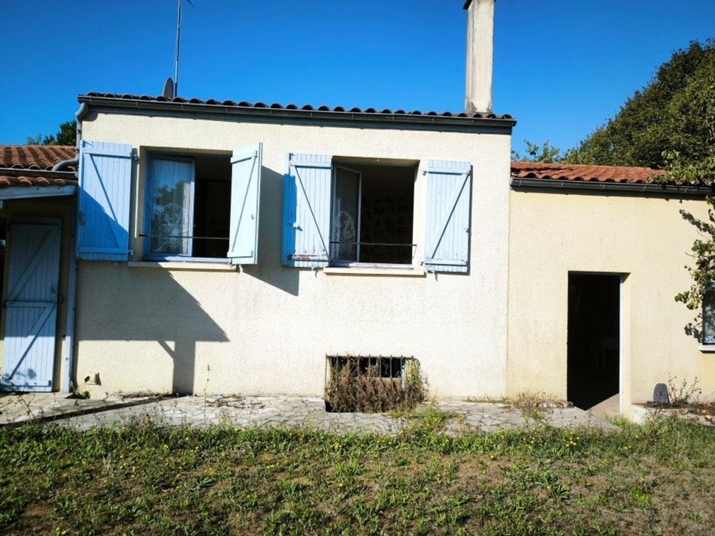 Maison à vendre - 4 pièces - 123m2 - Fléac-Sur-Seugne (17800)