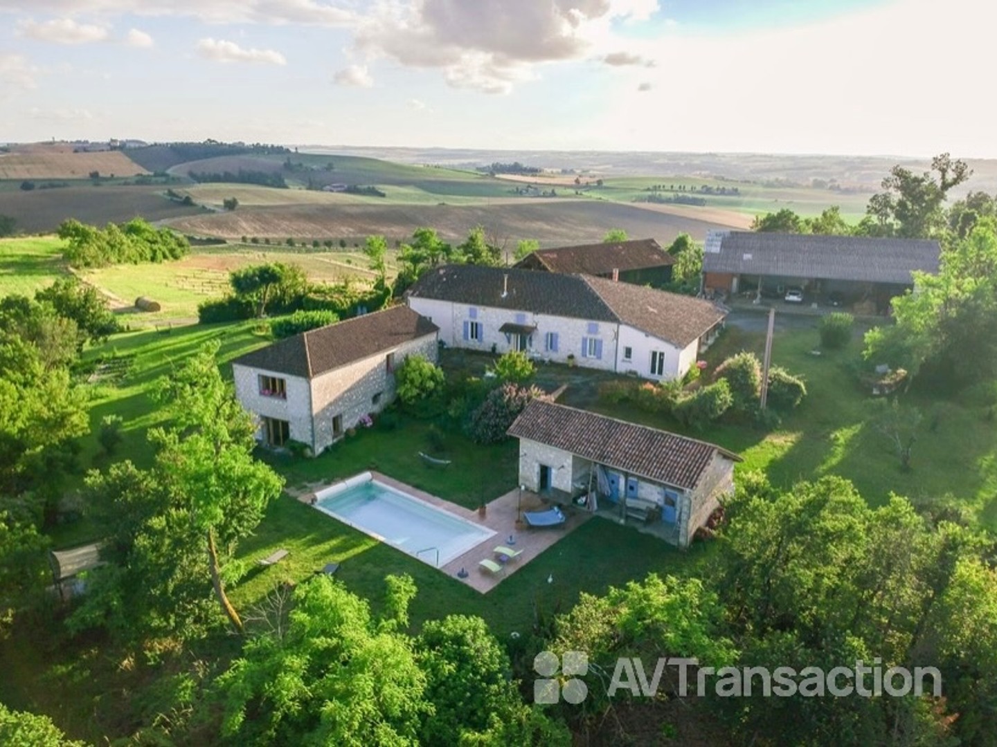 Prestigieux domaine de 3ha sur le chemin de Compostelle