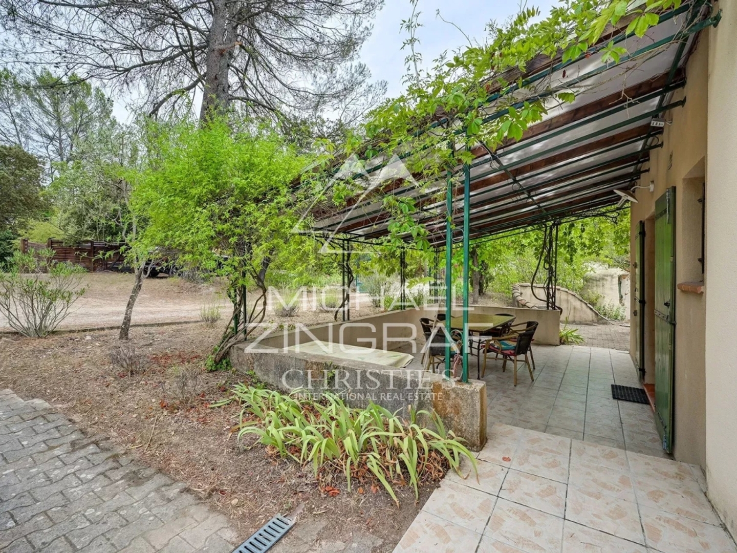 Maison à vendre - 6 pièces - 155m2 - Fuveau (13710)
