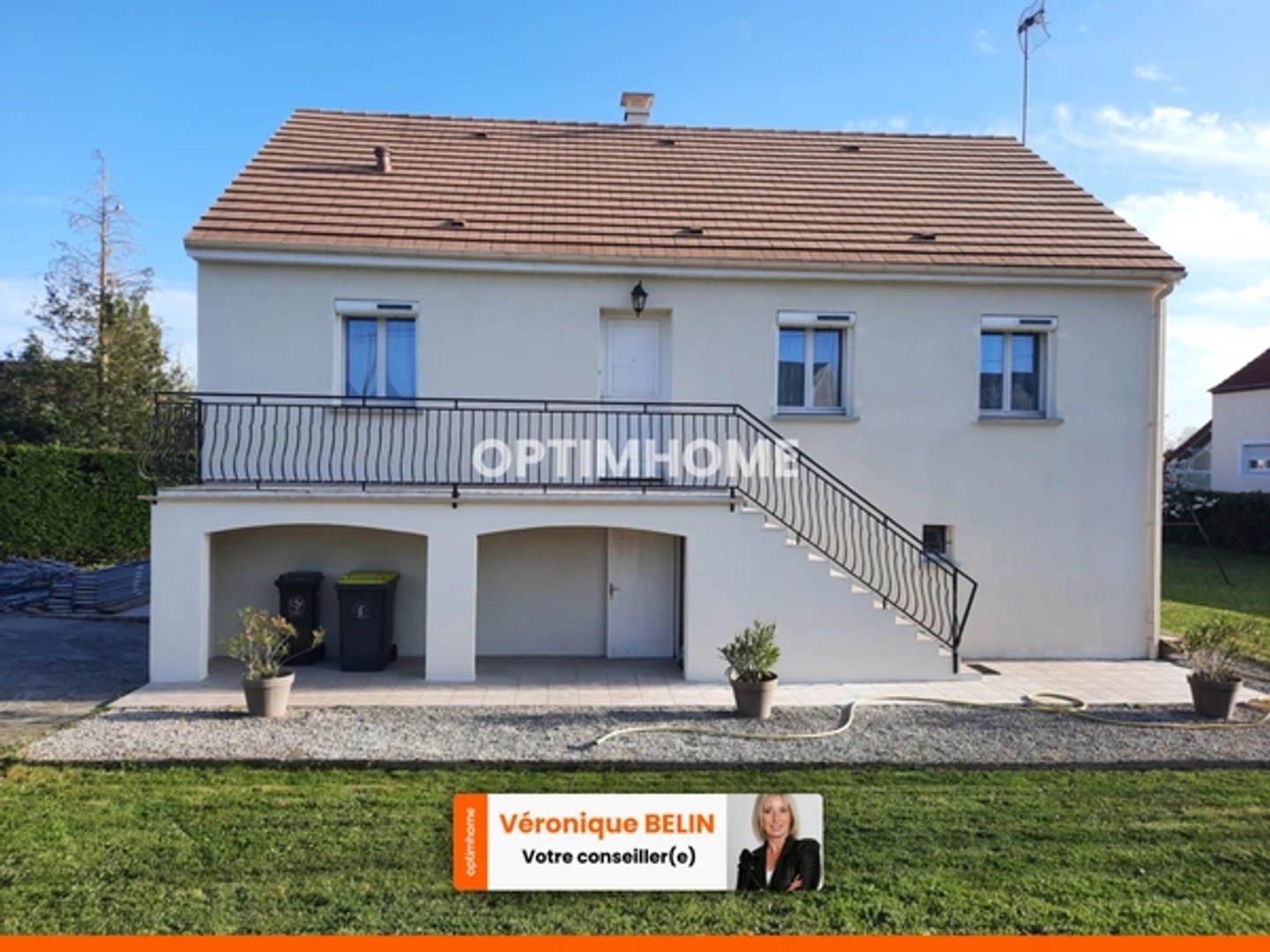 Maison sous sol ,3 chambres ,terrain 1728m².