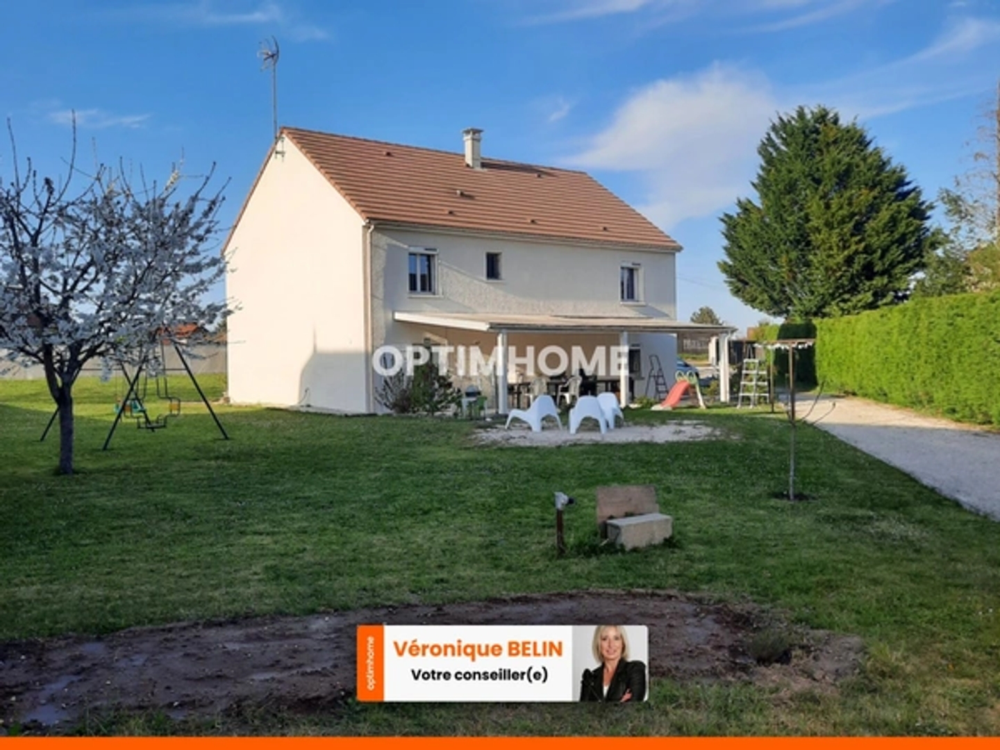 Maison à vendre - 7 pièces - 137m2 - Auxonne (21130)