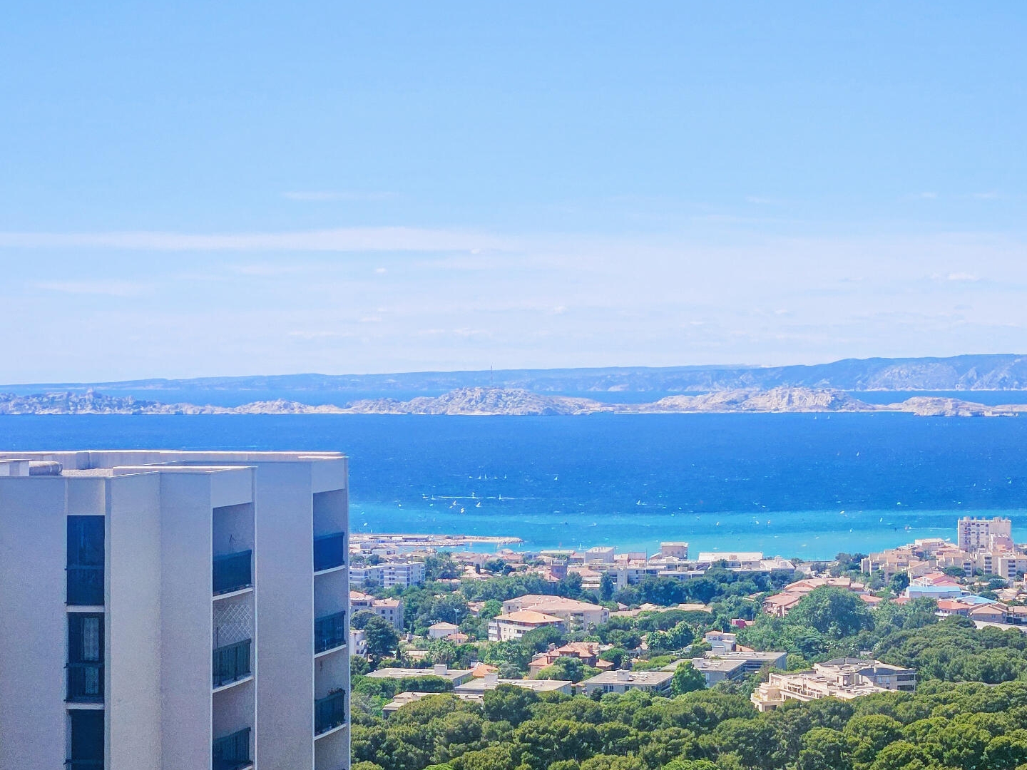 Appartement à vendre - 3 pièces - 78m2 - Marseille 8e (13008)