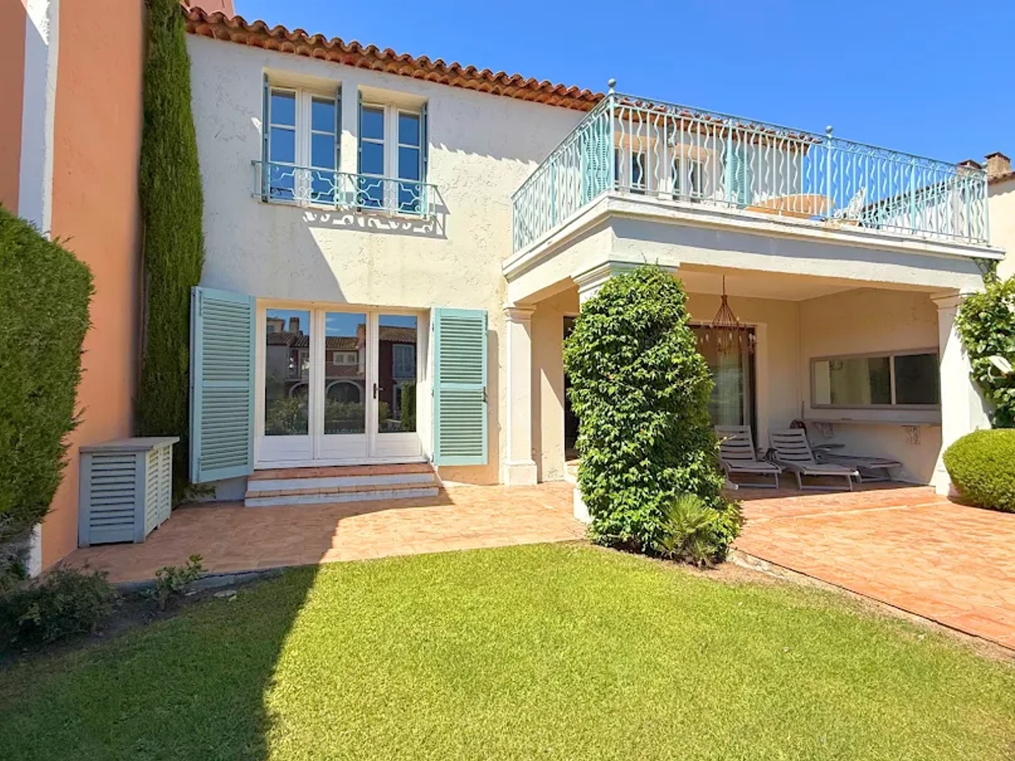 Maison à vendre - 6 pièces - 166m2 - Grimaud (83310)
