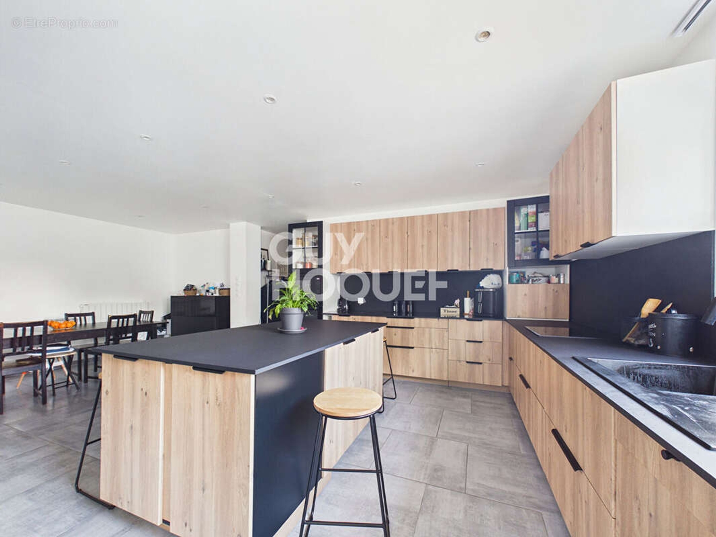 Maison à vendre - 6 pièces - 208m2 - Caudebec-Lès-Elbeuf (76320)