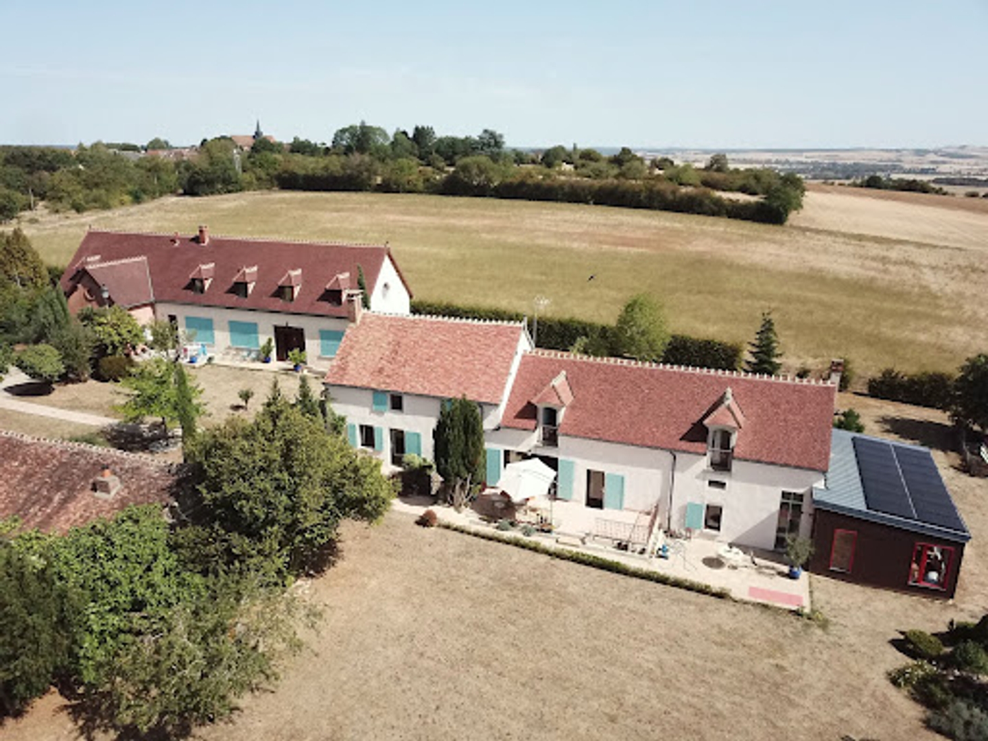 Maison à vendre - 15 pièces - 246m2 - Saint-Fargeau (89170)