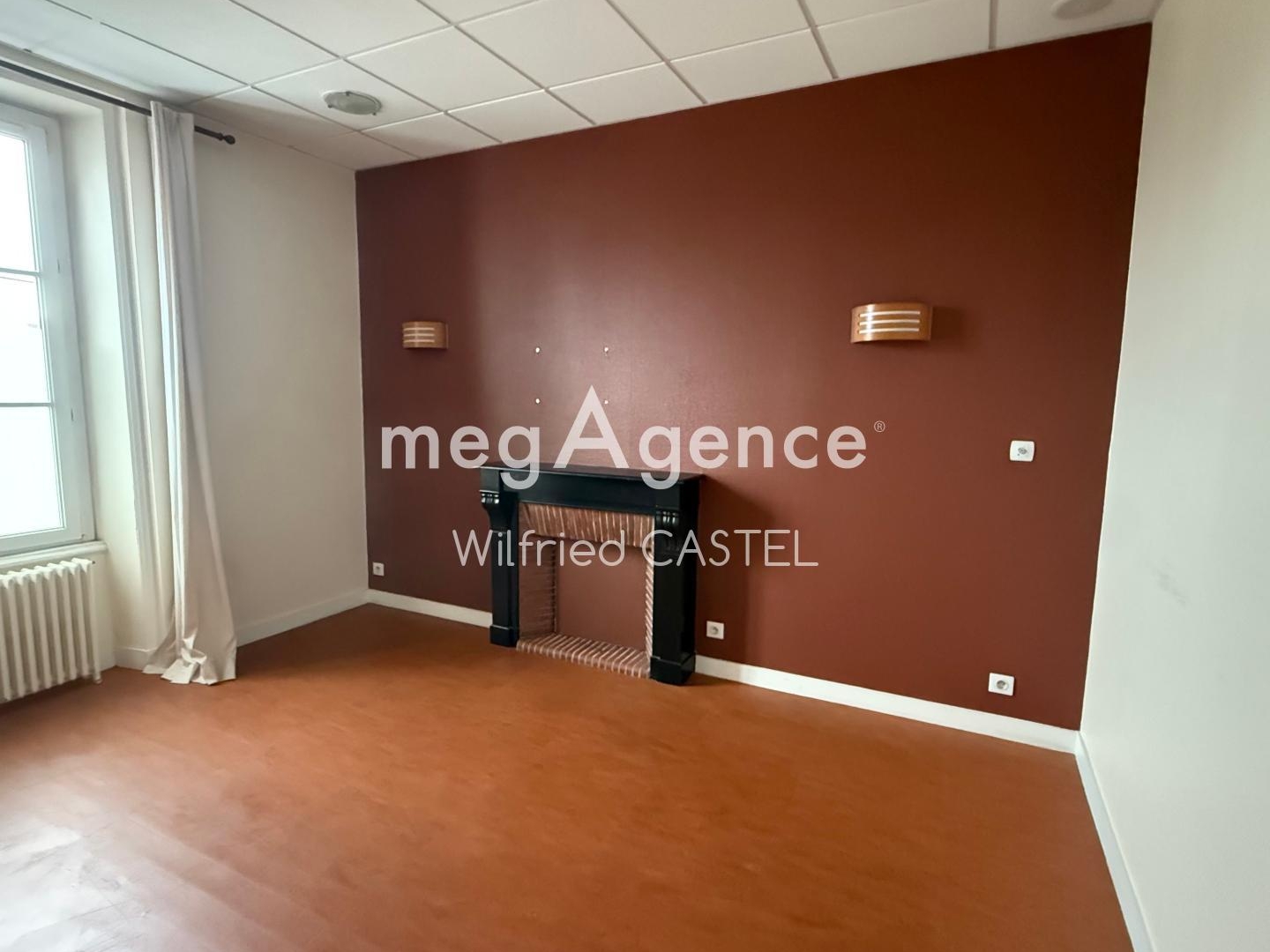 Maison à vendre - 12 pièces - 300m2 - La Roche-Sur-Yon (85000)