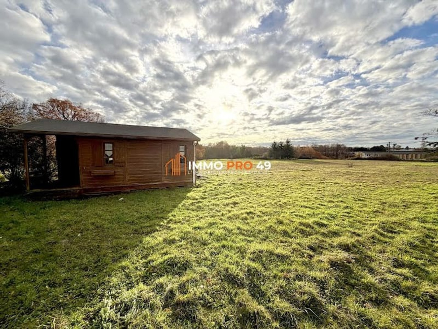 Terrain 8285 m²