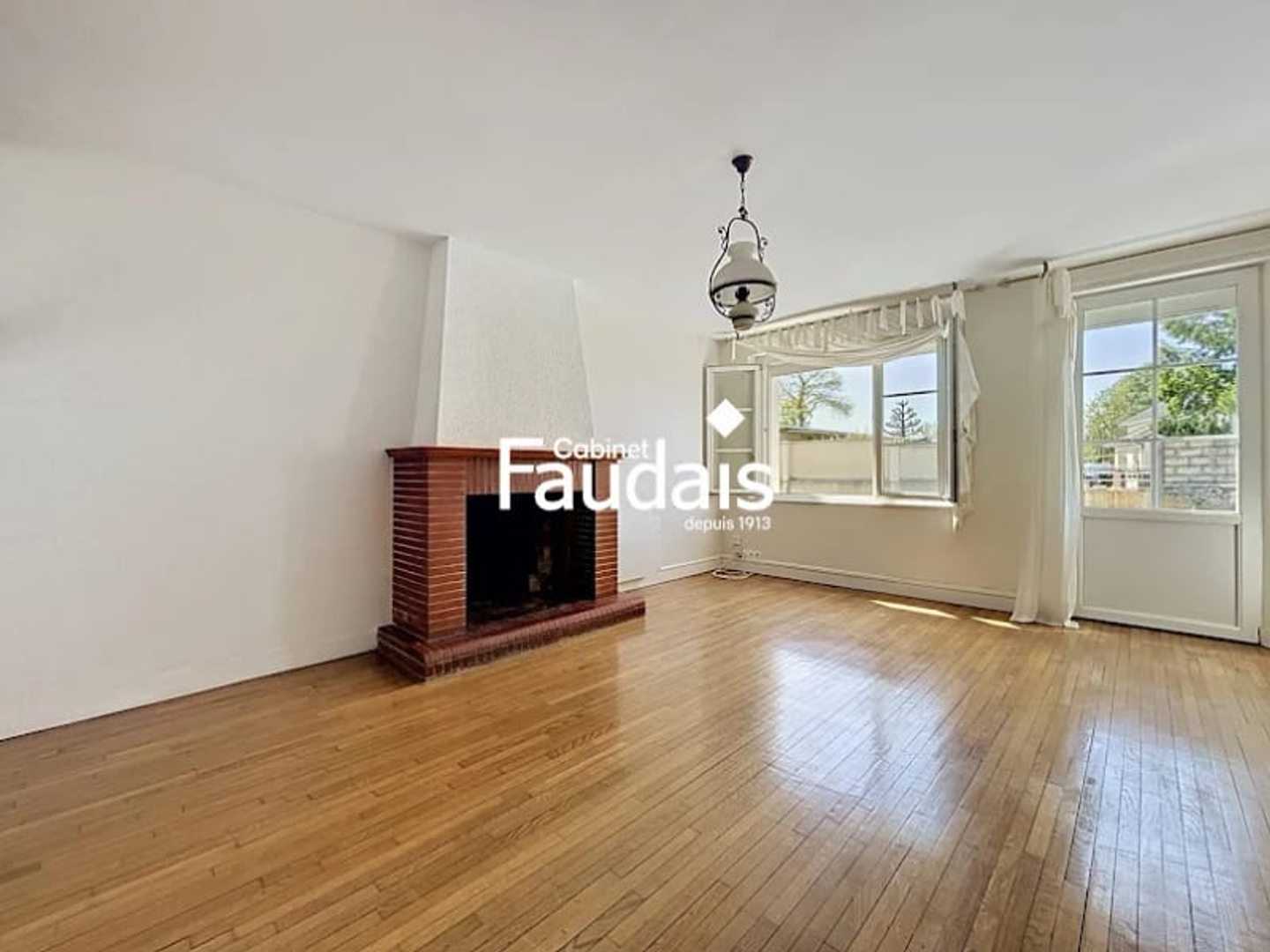 Maison à vendre - 6 pièces - 113m2 - Bourgvallées (50750)