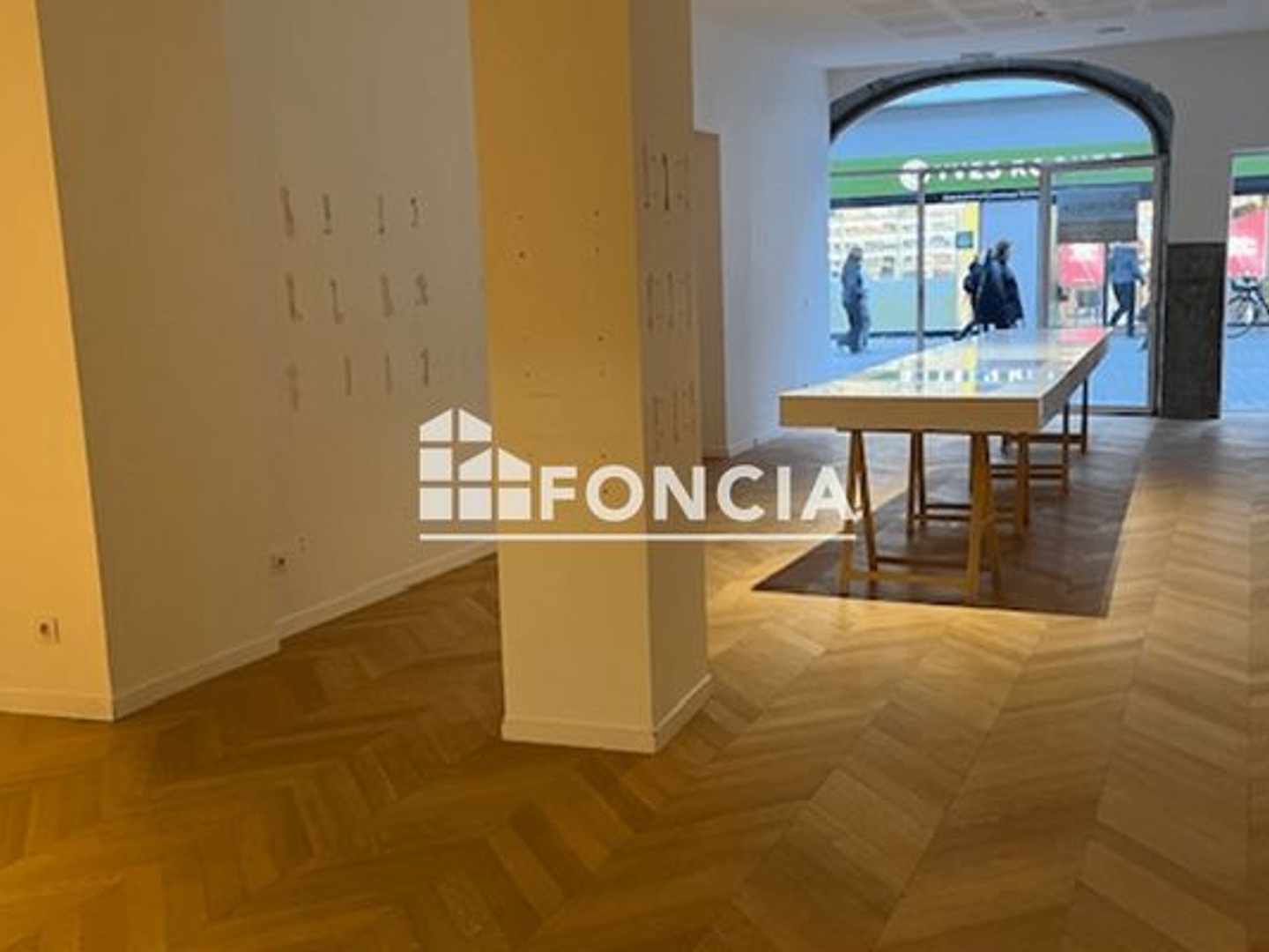 Locaux à vendre - 86m2 - Grenoble (38000)
