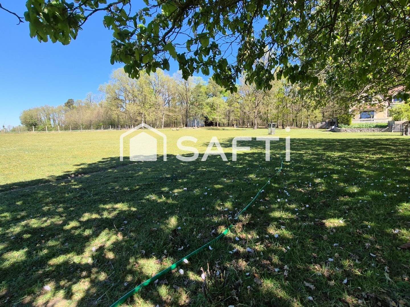 Maison à vendre - 5 pièces - 168m2 - Descartes (37160)