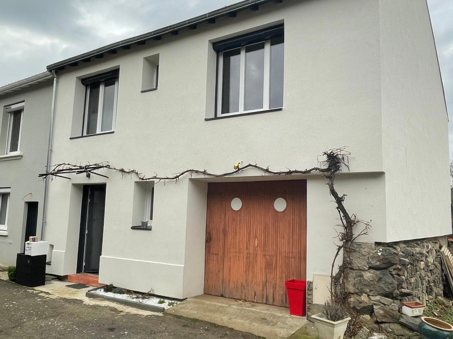 maison familiale de 90 m2 environ.