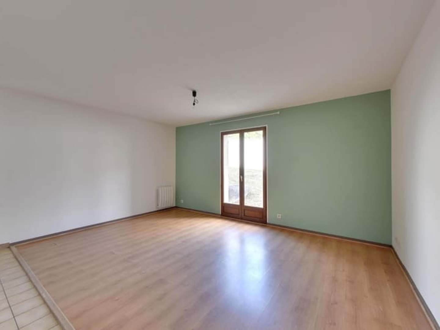 Appartement à vendre - 1 pièce - 31m2 - Crécy-La-Chapelle (77580)