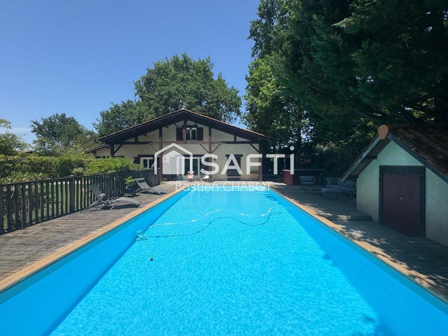 Maison Landaise 162 m2, sur une parcelle de 1255 m2