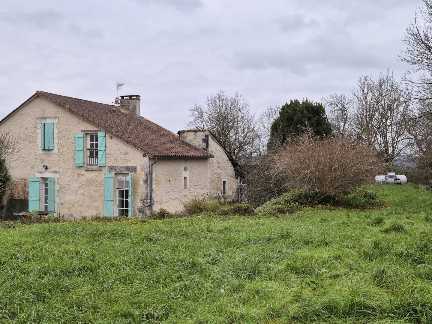 Maison à vendre - 7 pièces - 90m2 - Tocane-Saint-Apre (24350)