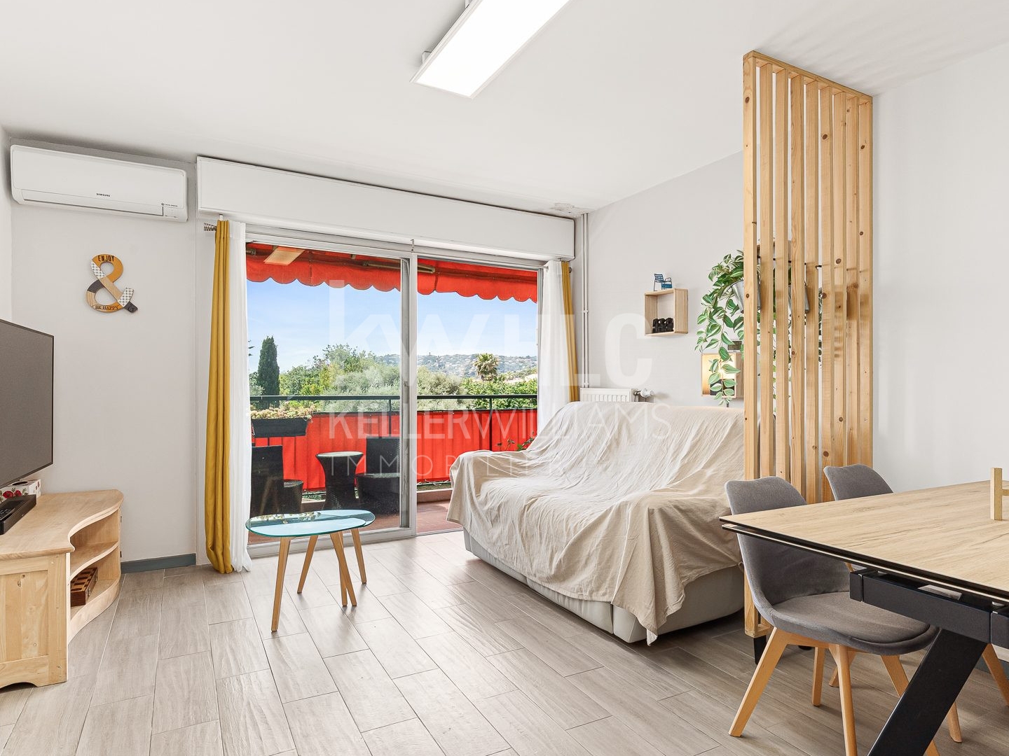 Appartement à vendre - 4 pièces - 76m2 - Antibes (06600)