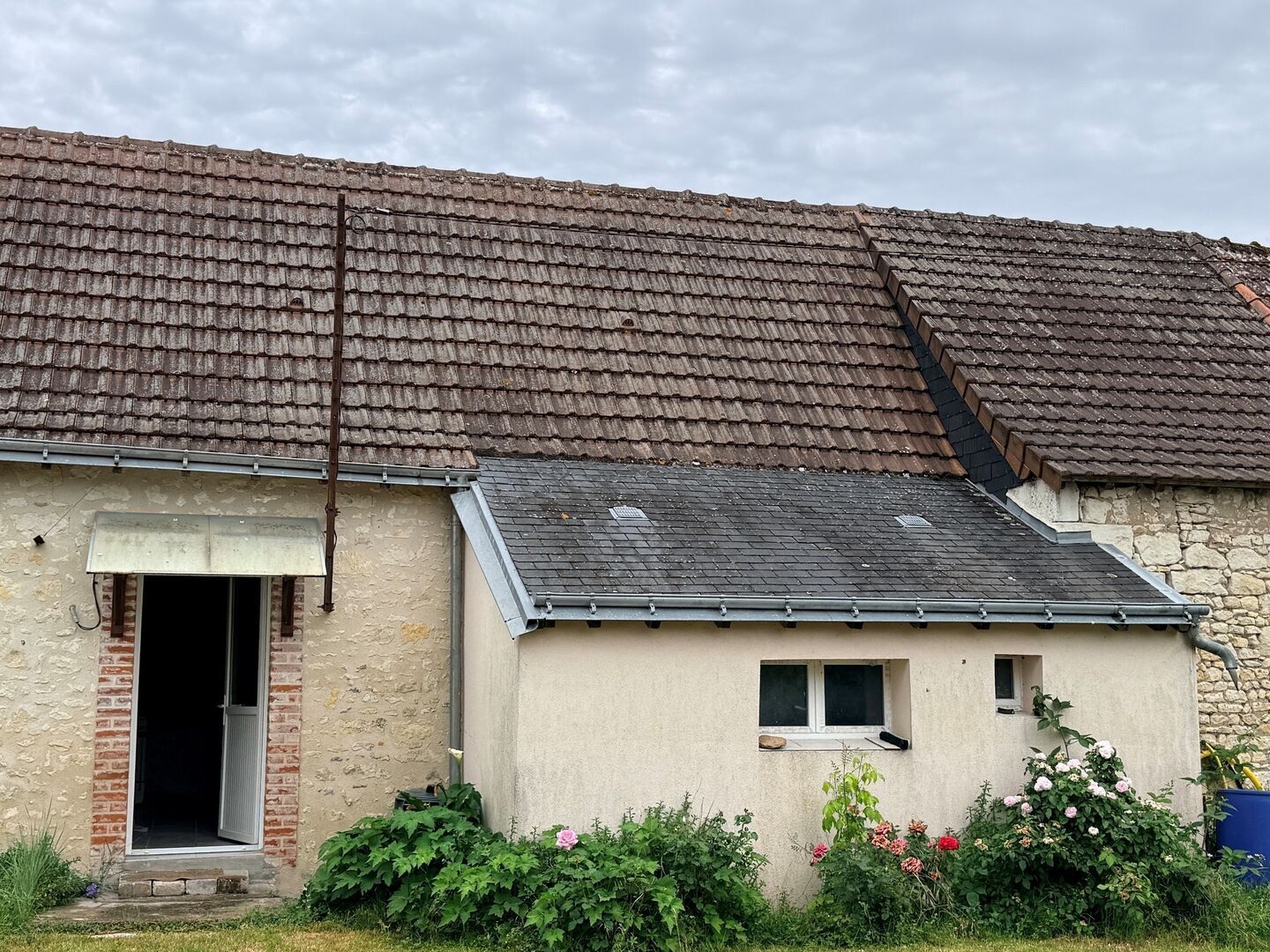 Maison à vendre - 2 pièces - 45m2 - Crouzilles (37220)
