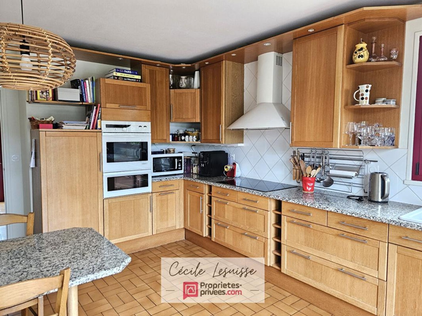 Maison à vendre - 7 pièces - 184m2 - Lillebonne (76170)