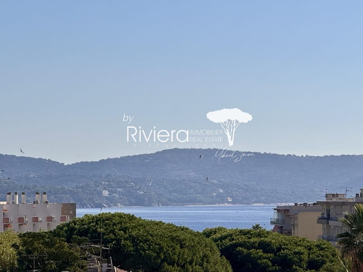 Appartement à vendre - 3 pièces - 84m2 - Cavalaire-Sur-Mer (83240)